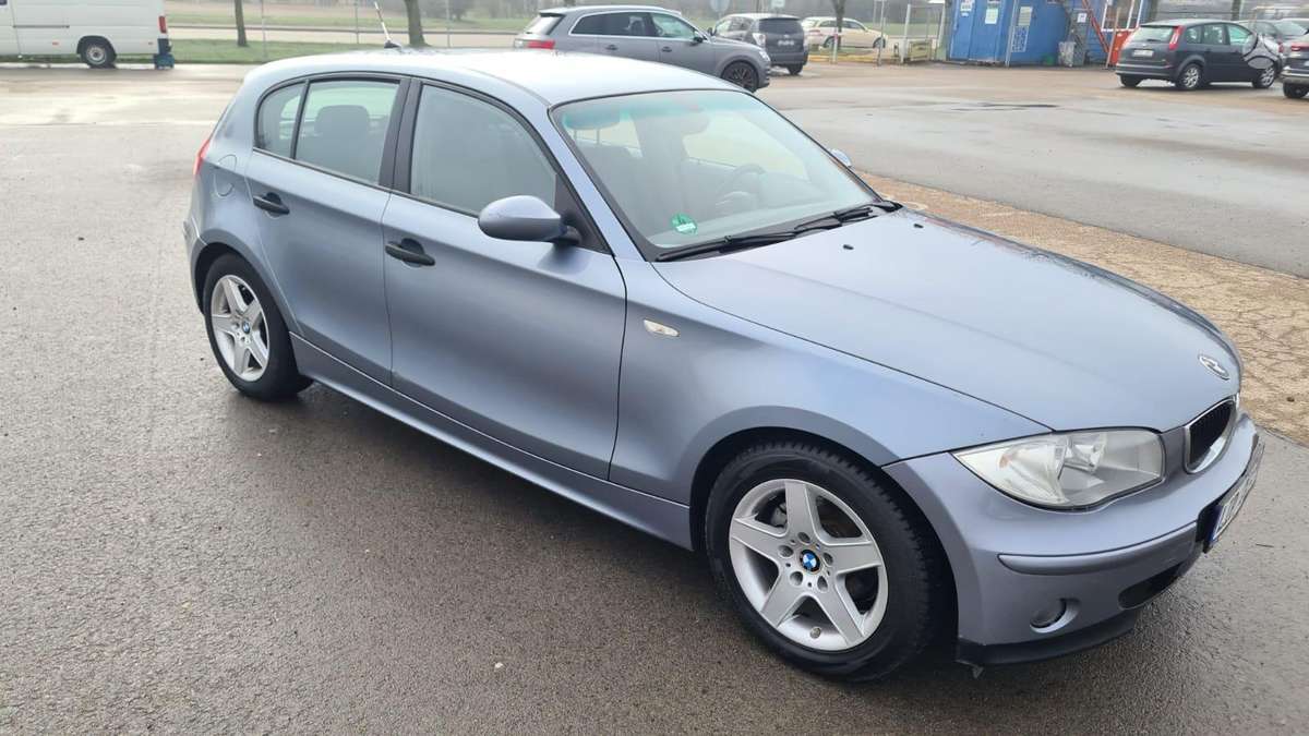 BMW 118, 2.0 l., hatchback