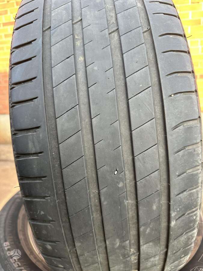 Michelin, vasarinės 235/55 R19