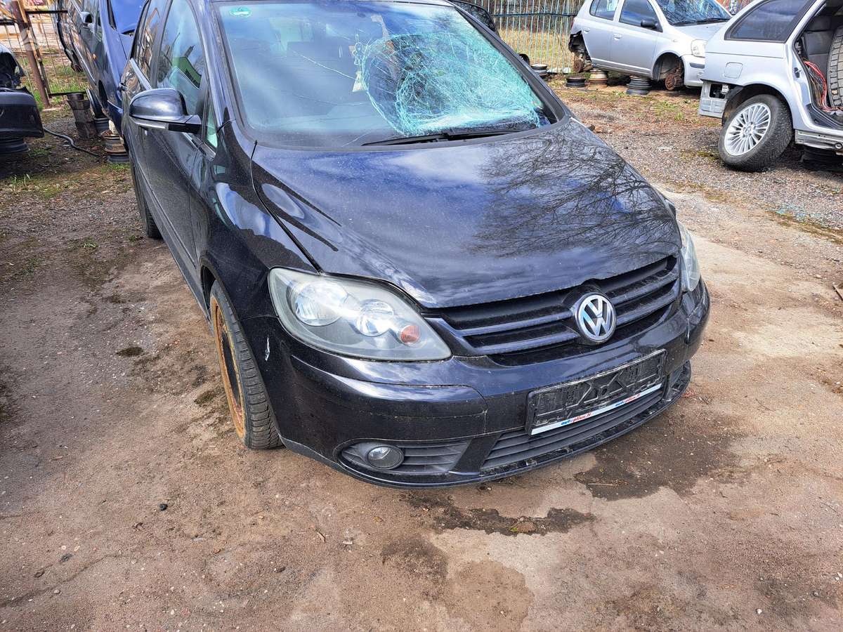 Volkswagen Golf Plus dalimis. Dalimis