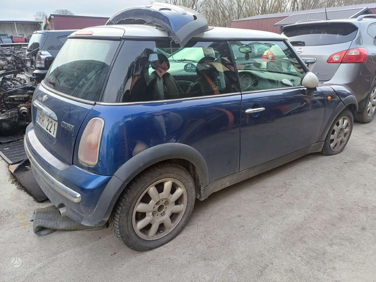 Mini Cooper по частям