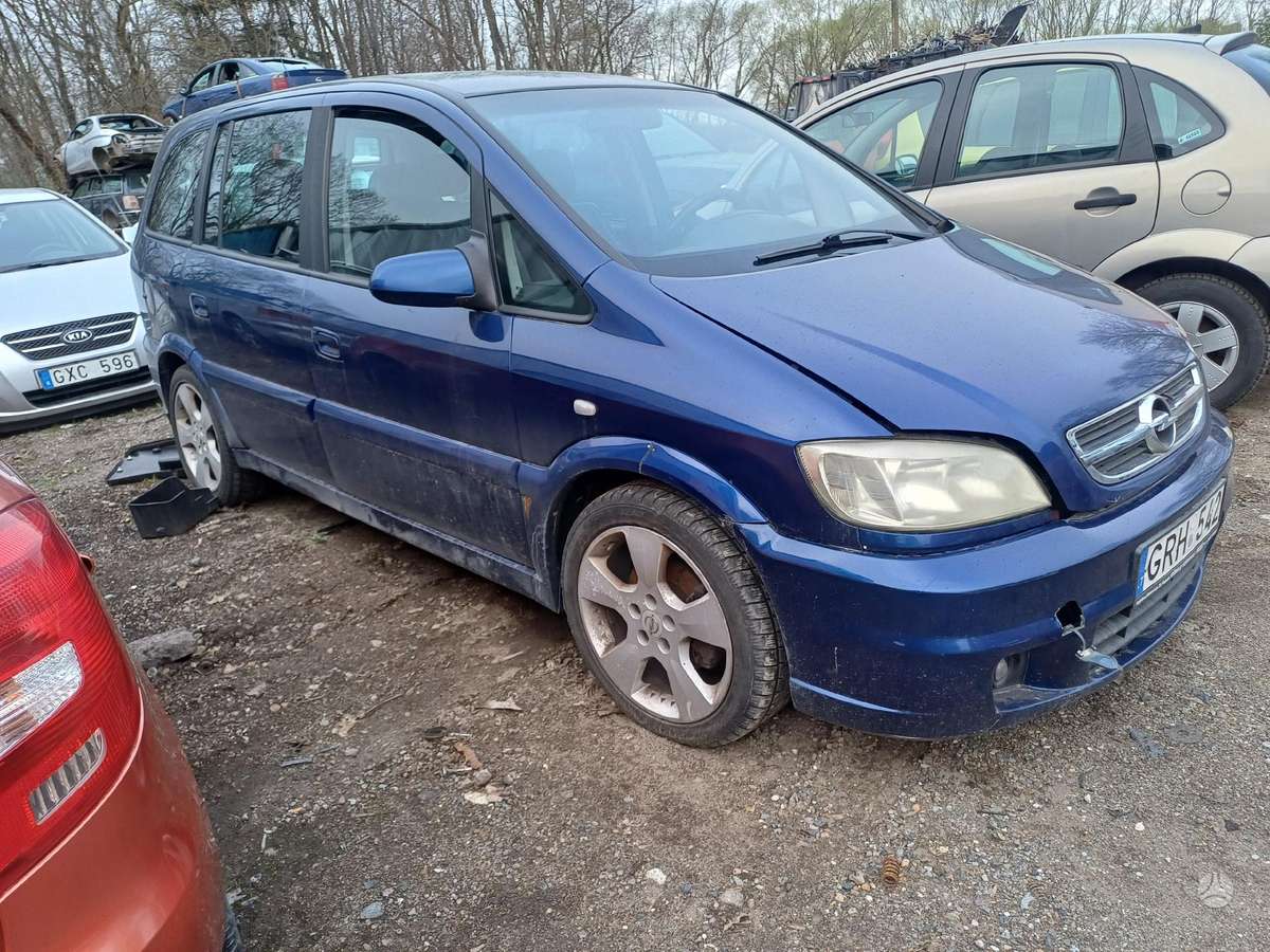 Opel Zafira for parts