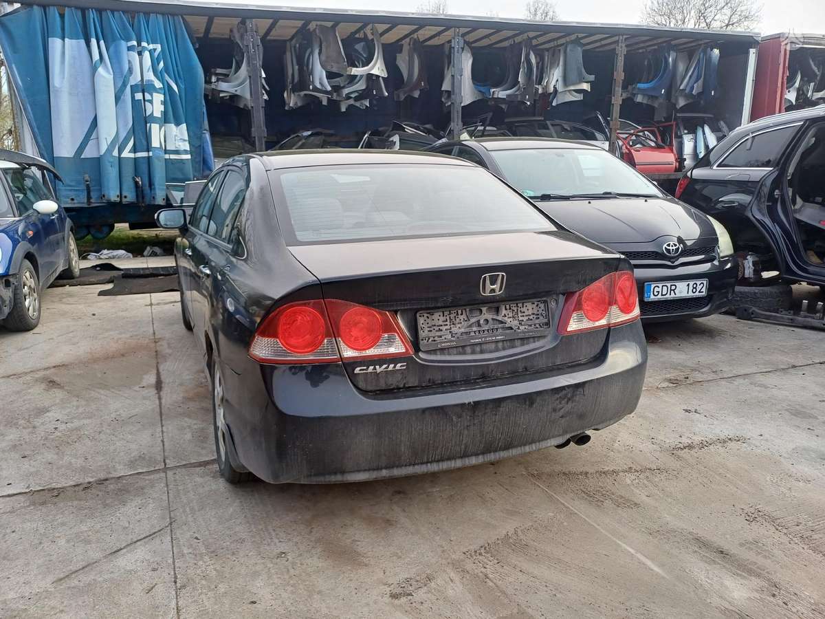 Honda Civic rezerves daļās