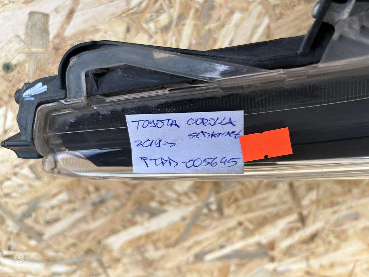 Toyota Corolla, 8111002T5100, Cen21477