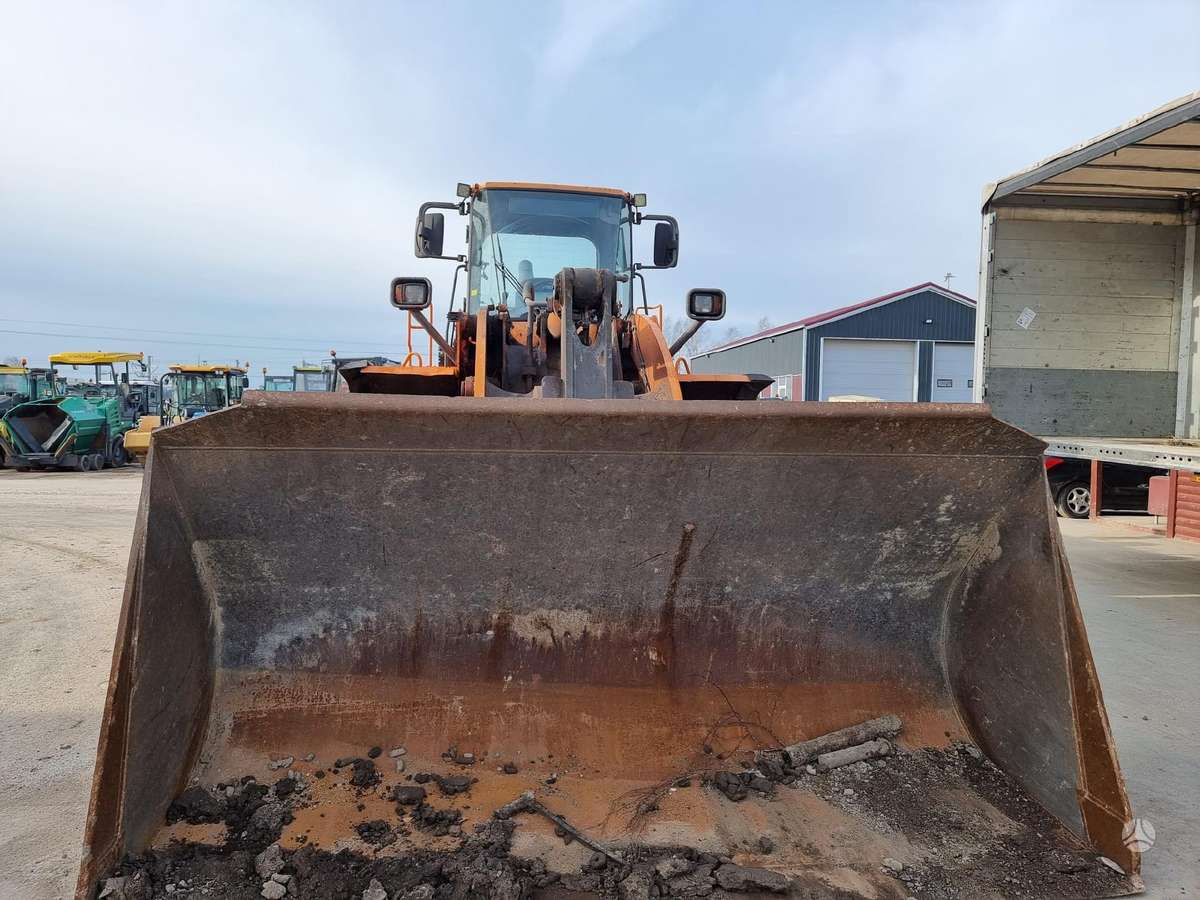 Doosan DL450, frontal loader