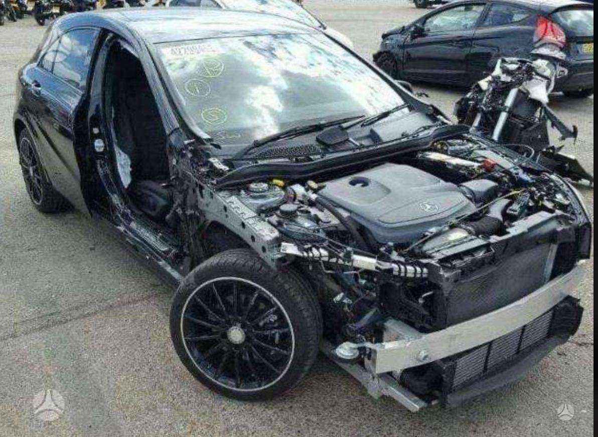 Mercedes-Benz A160