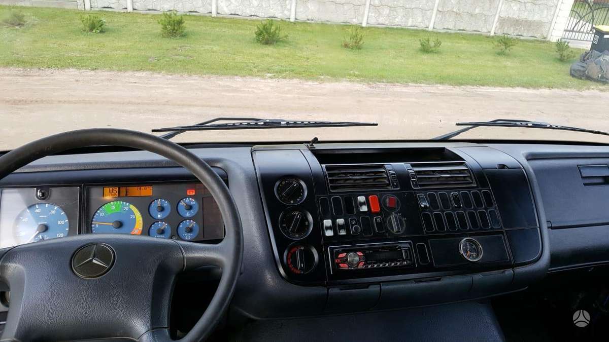 Mercedes-Benz Atego, самосвалы с краном