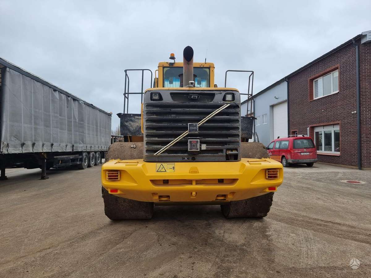 Volvo L 220E, frontal loader