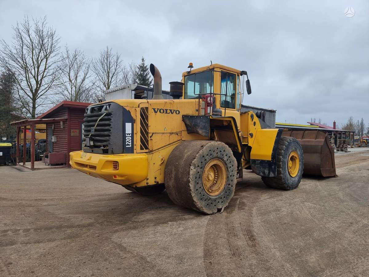 Volvo L 220E, frontal loader