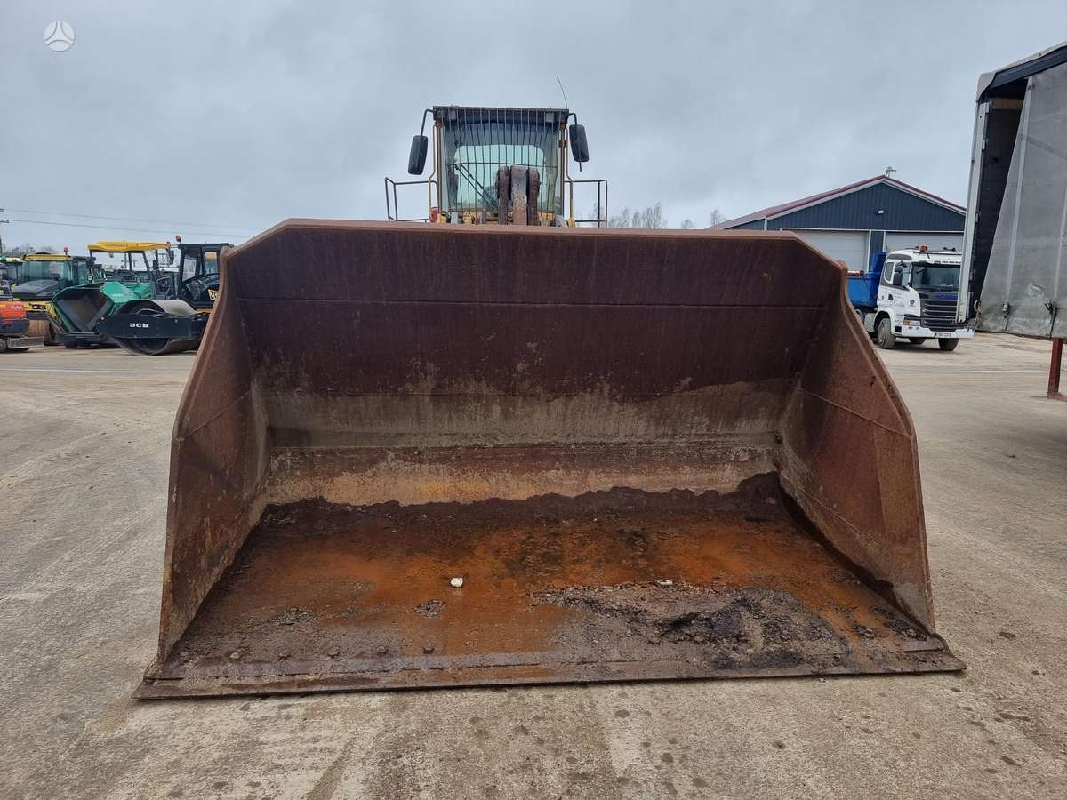 Volvo L 220E, frontal loader