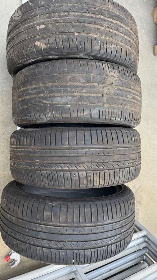 Kinforest, vasaras 255/40 R20