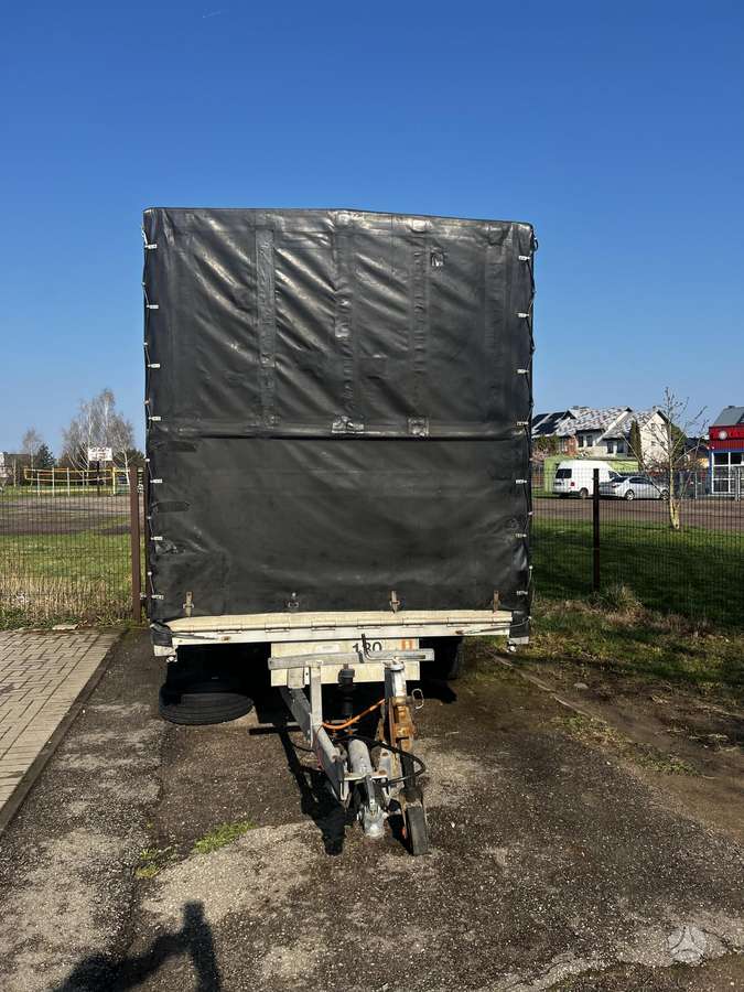 -Kita- Hauser Hak-001, passenger car trailers