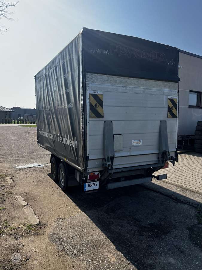 -Kita- Hauser Hak-001, passenger car trailers