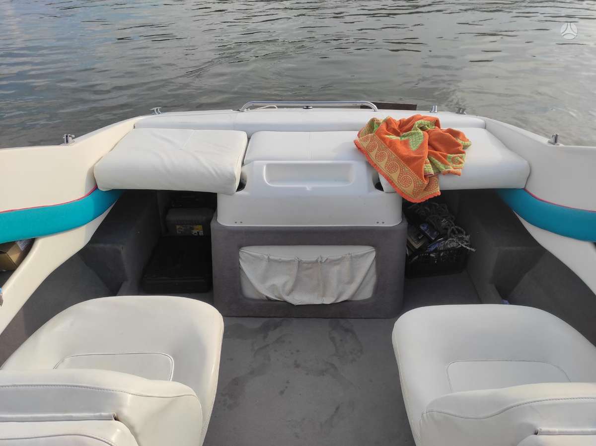 Bayliner Capri 2052, яхты / катера