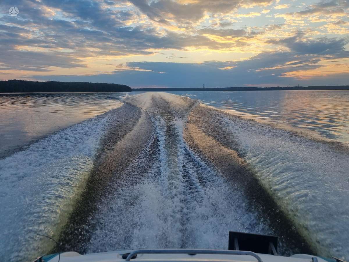 Bayliner Capri 2052, яхты / катера