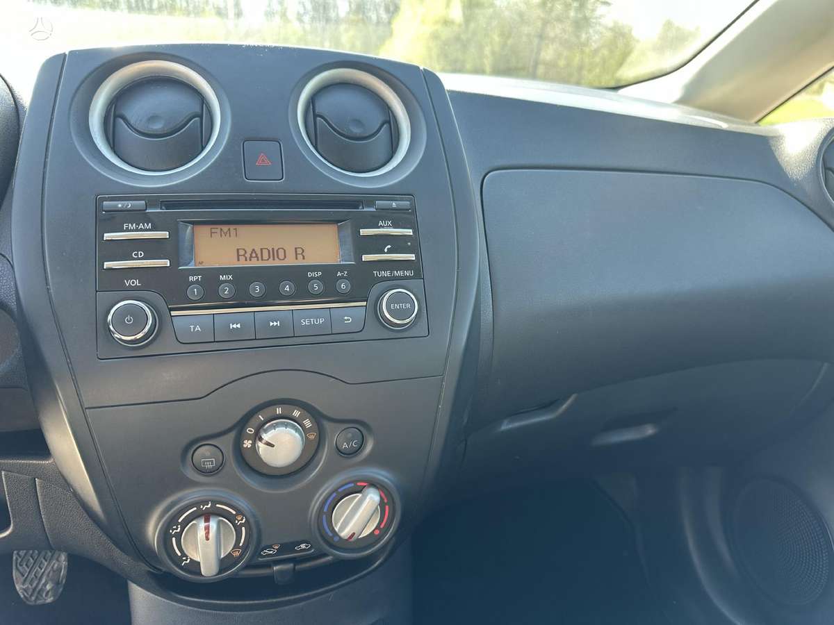 Nissan Note, 1.2 l., hatchback