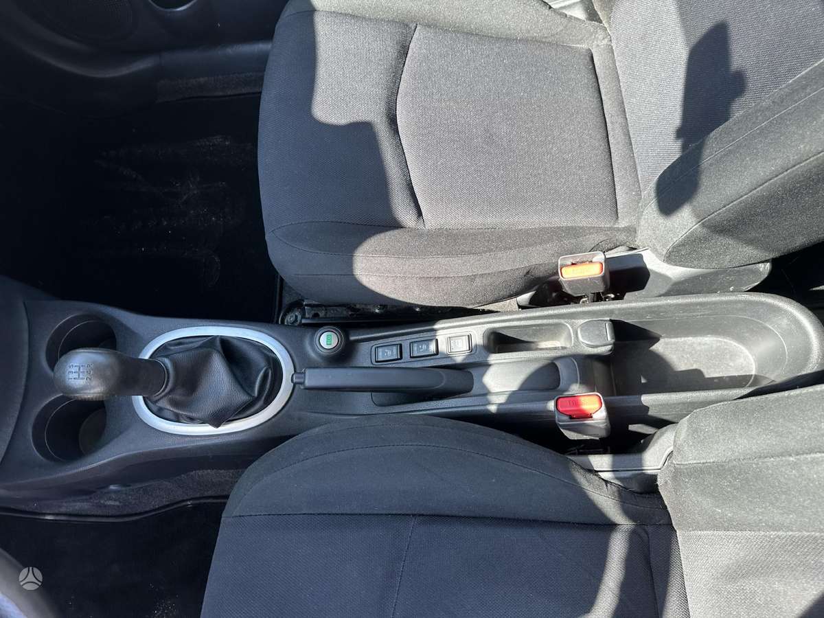 Nissan Note, 1.2 l., hatchback