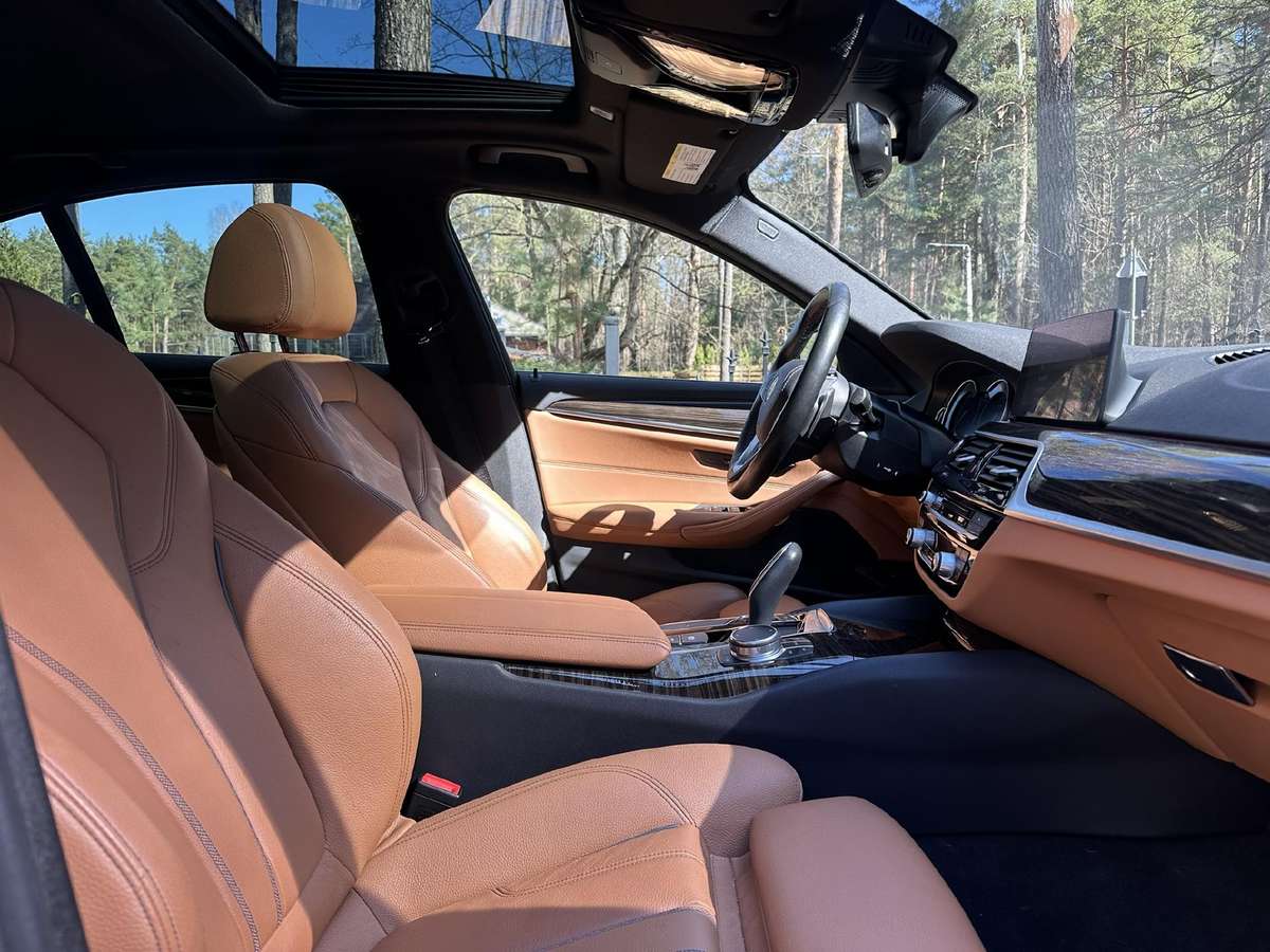 BMW 530, 2.0 l., Седан