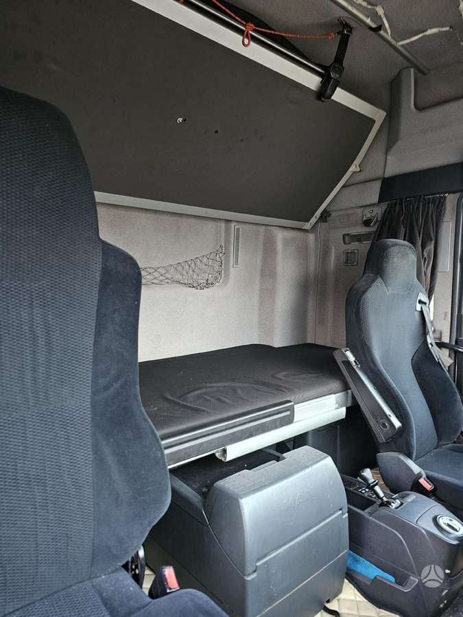 MAN TGX 440, 2 miegamosios vietos