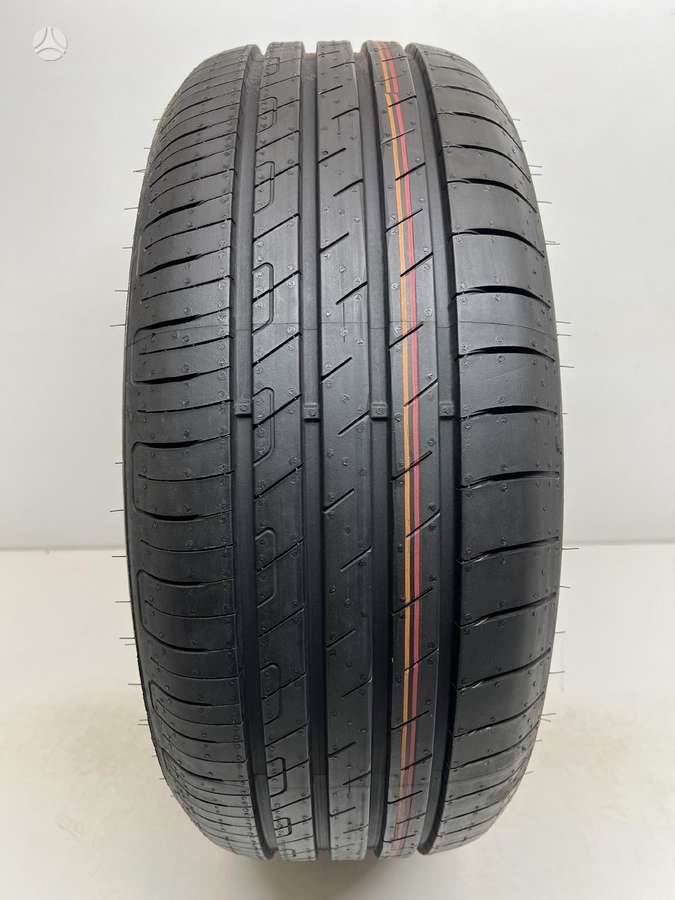 Goodyear Efficient Grip Perfomance, vasarinės 215/50 R17