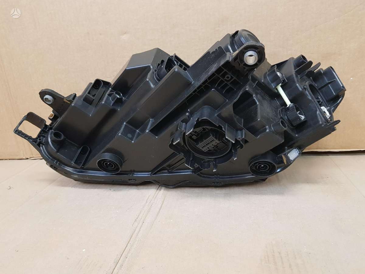 Skoda Superb, 3P1, bumpers, lights