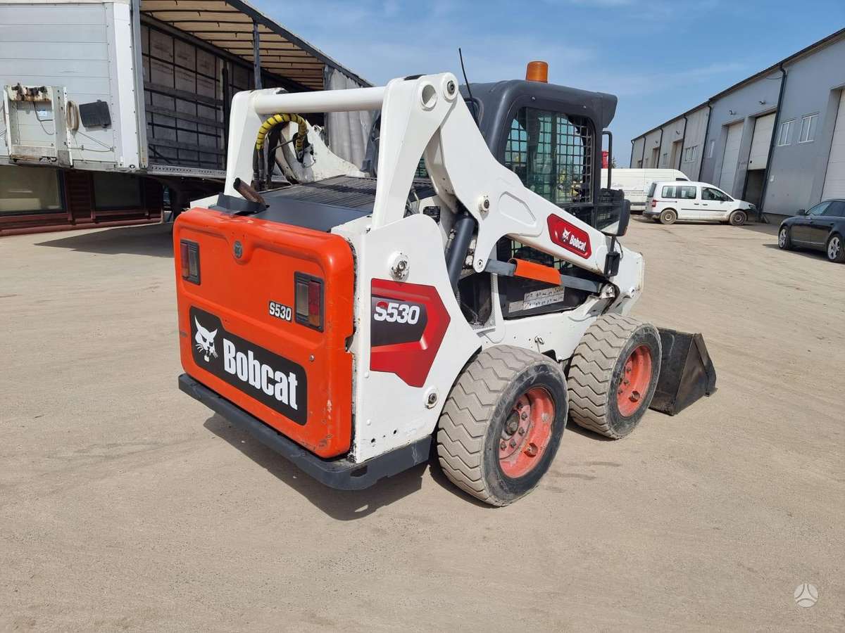 Bobcat S 530, mini krautuvai