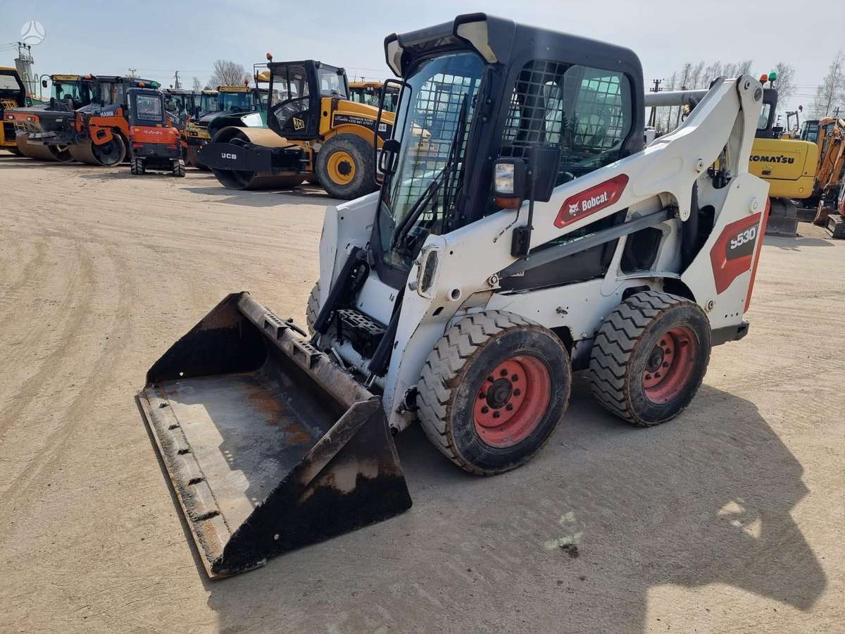 Bobcat S 530, mini krautuvai