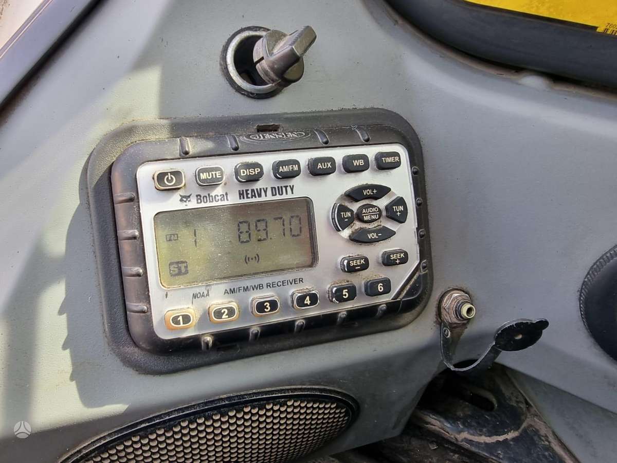 Bobcat S 530, mini krautuvai