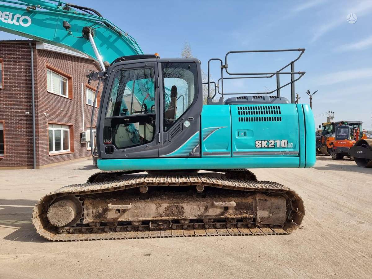 Kobelco SK 210-9, ekskavatori
