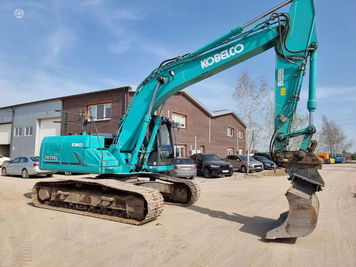 Kobelco SK 210-9, ekskavatori