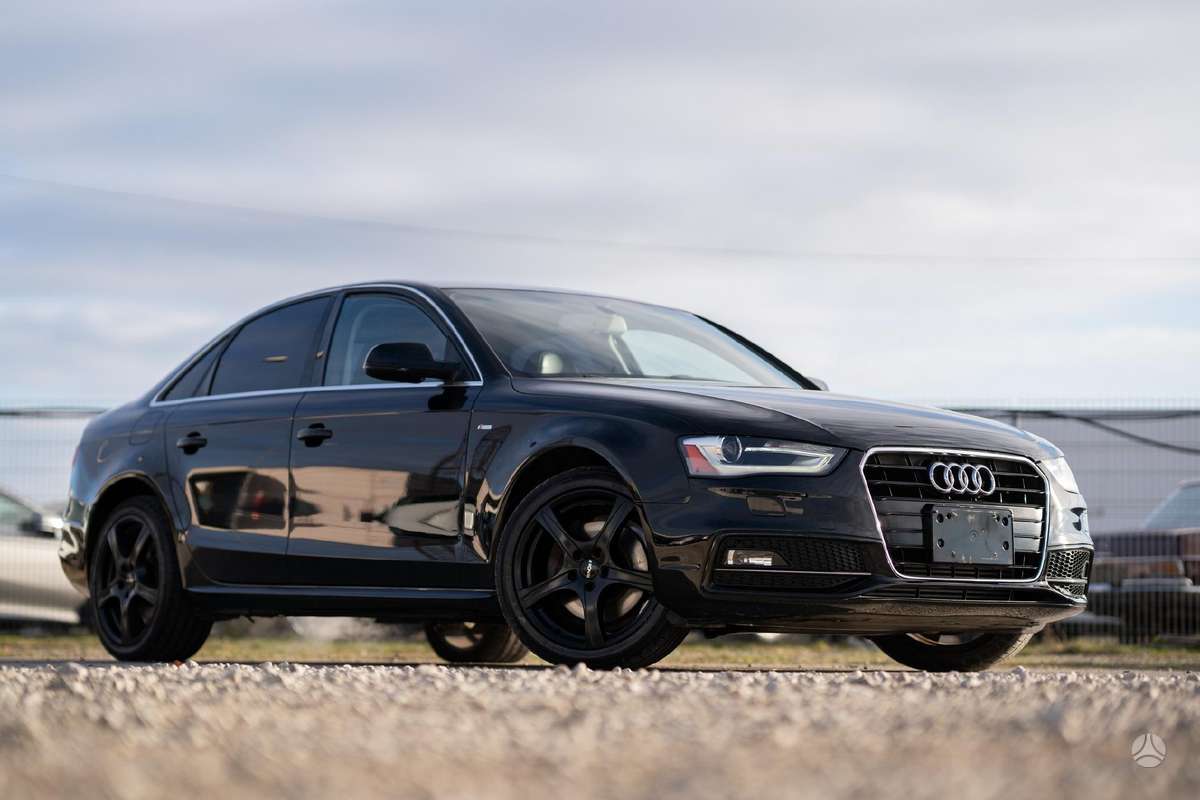 Audi A4, 2.0 l., Седан