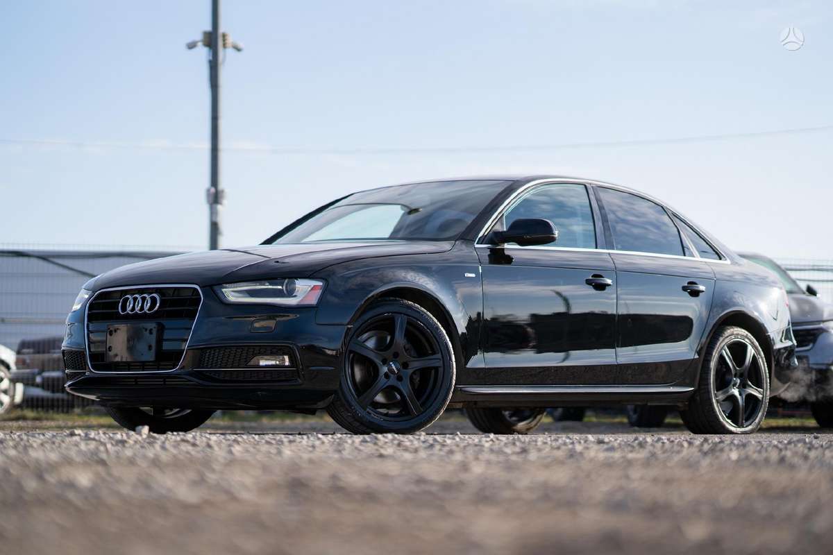 Audi A4, 2.0 l., Седан