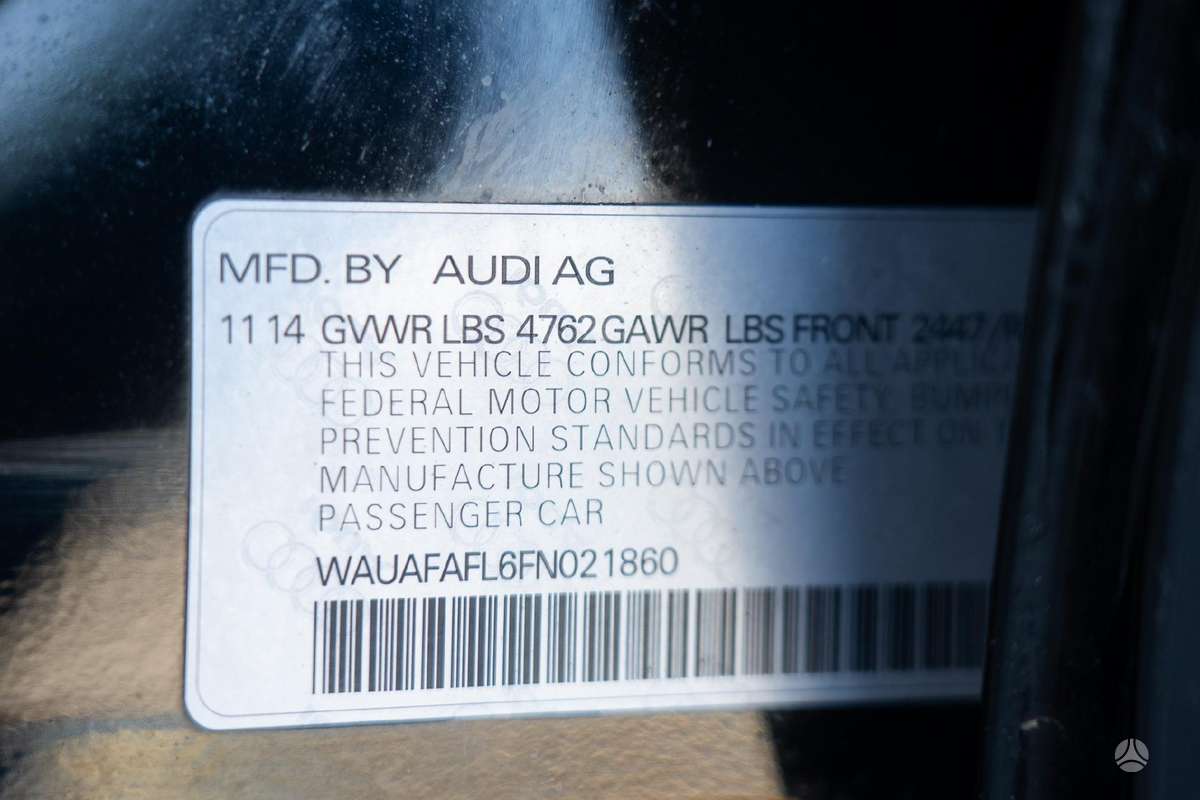 Audi A4, 2.0 l., saloon / sedan