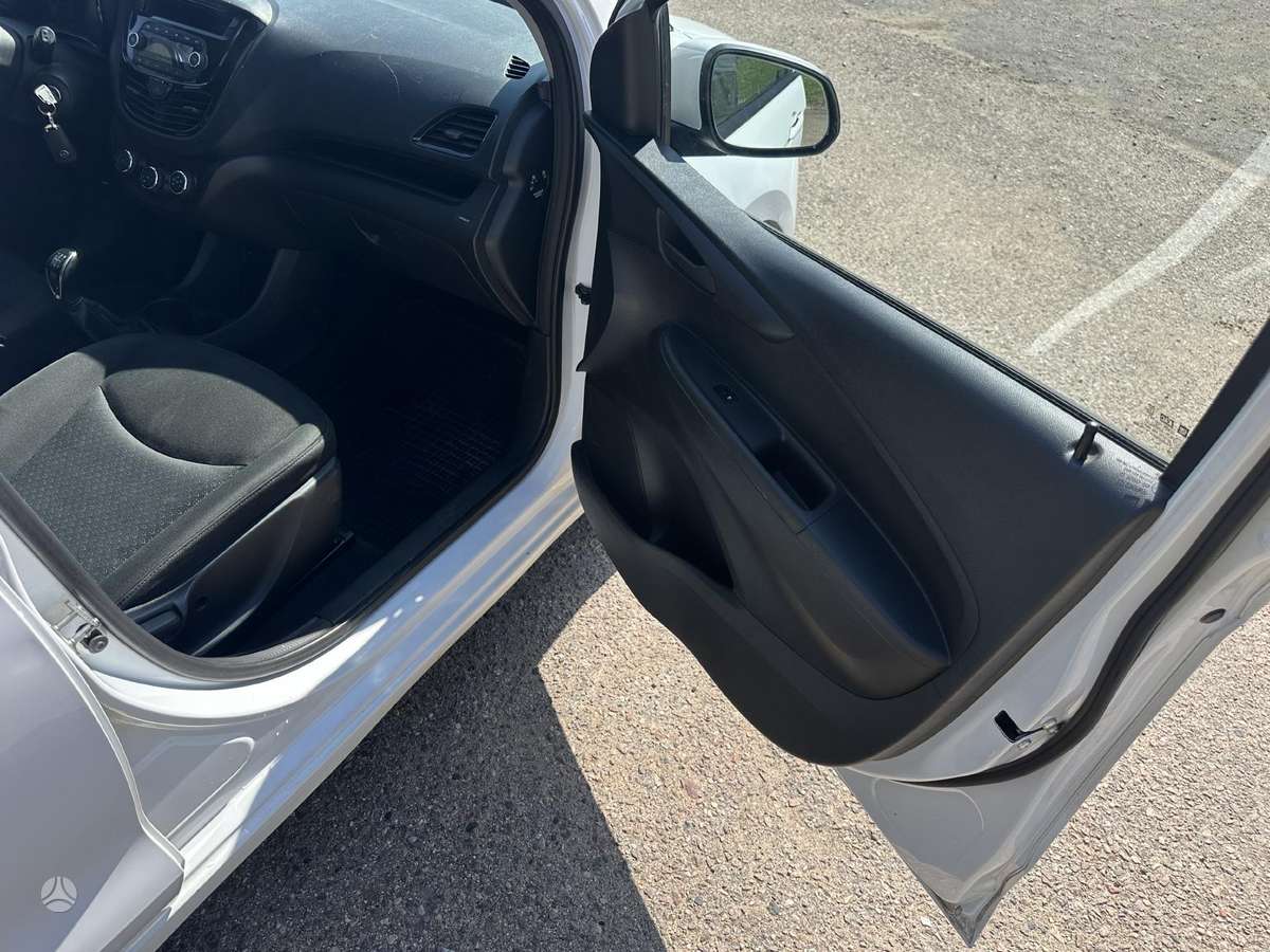 Opel Karl, 1.0 l., hatchback