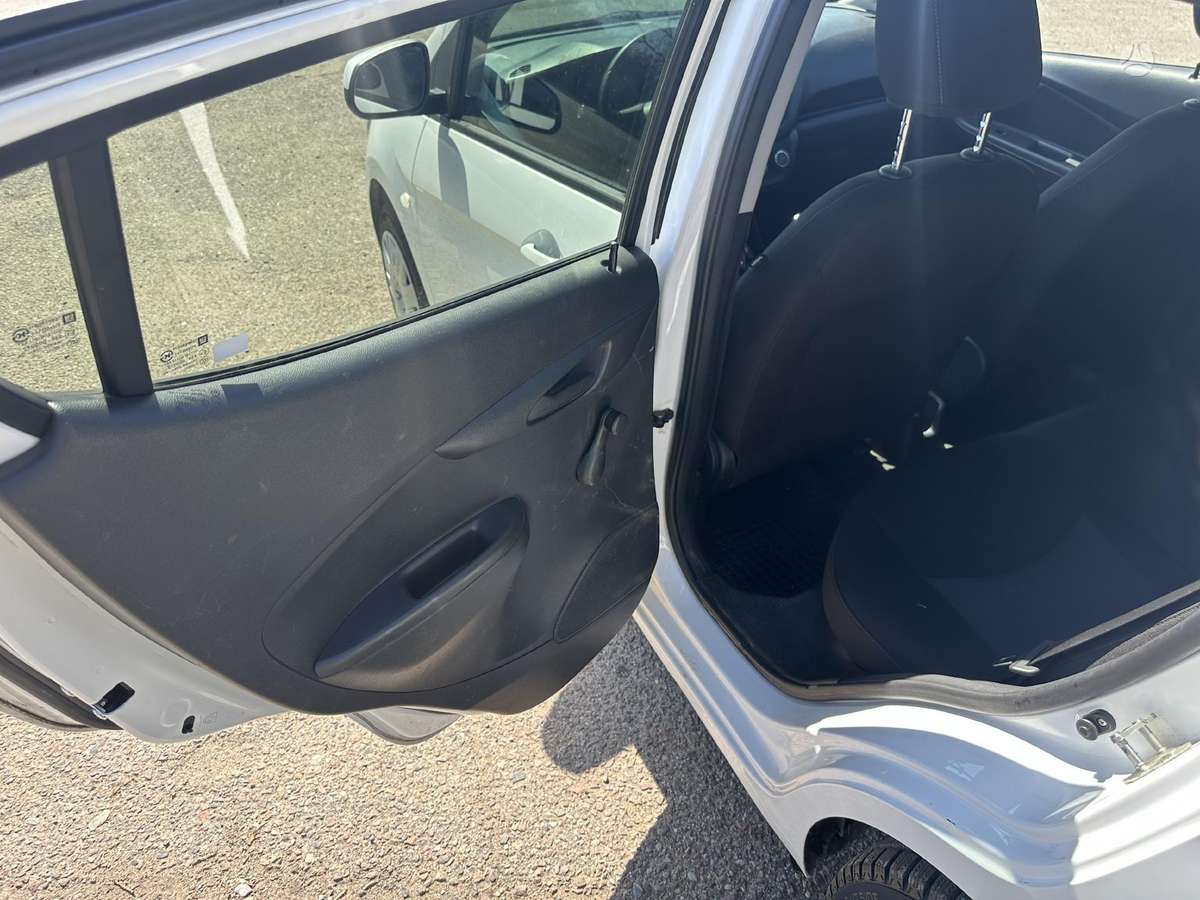 Opel Karl, 1.0 l., hatchback