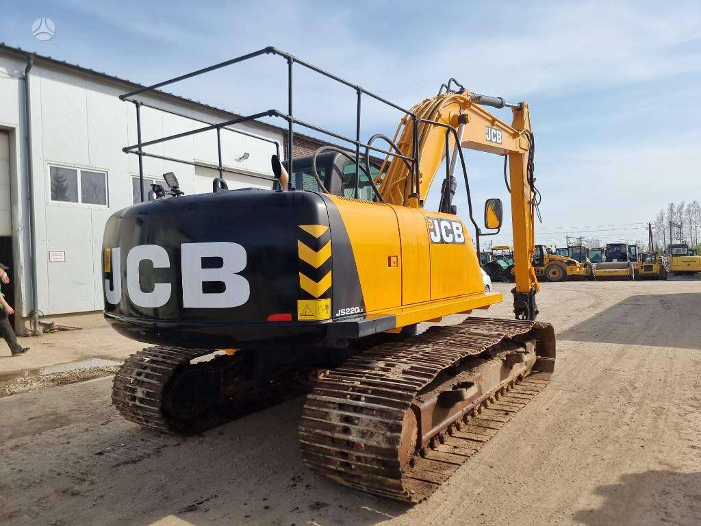 JCB JS220 LC, ekskavatori