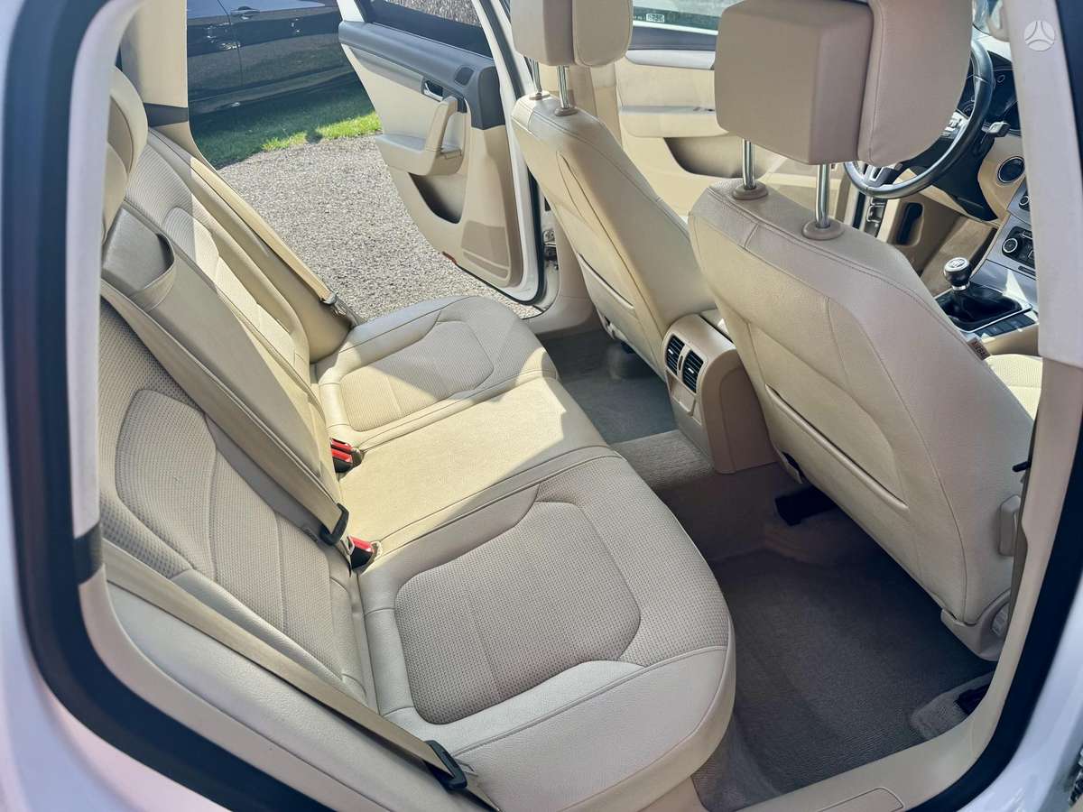 Volkswagen Passat, 2.0 l., Универсал