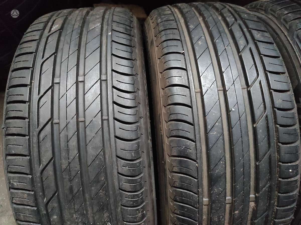 Continental, летние 215/50 R18