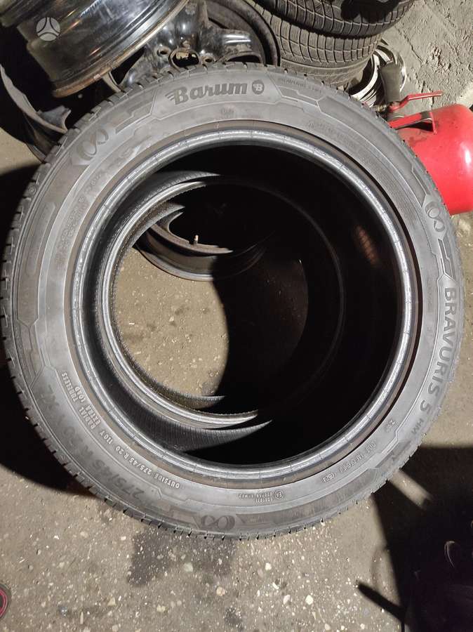 Michelin, summer 275/45 R20