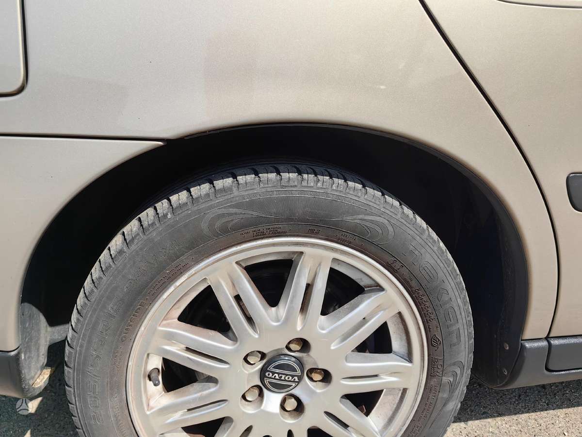 Volvo S60, 2.4 l., Седан