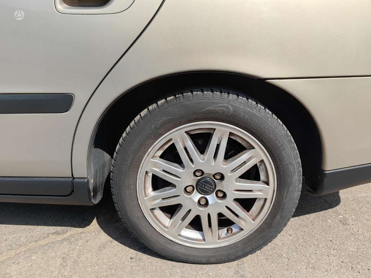 Volvo S60, 2.4 l., Седан