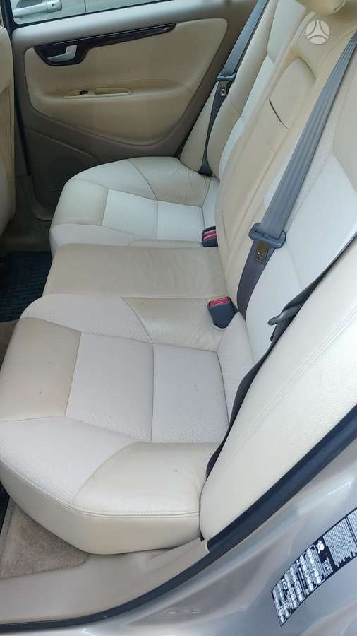 Volvo S60, 2.4 l., Седан