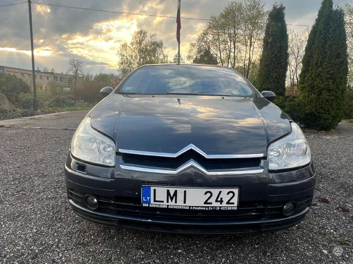 Citroen C5, 2.0 l., Седан