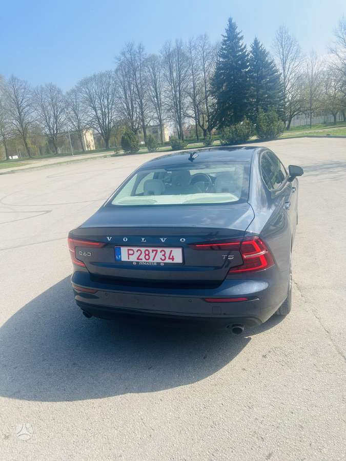 Volvo S60 - 2