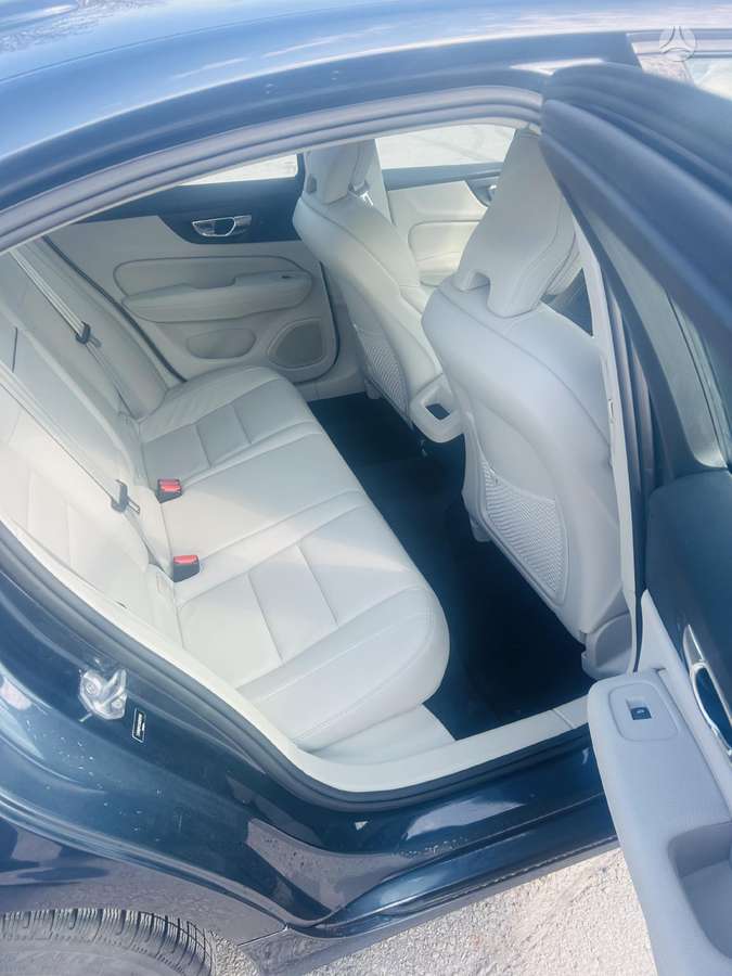 Volvo S60 - 5