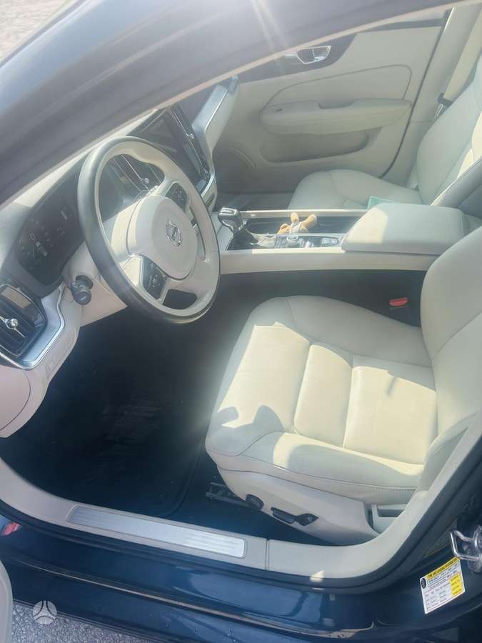 Volvo S60 - 8