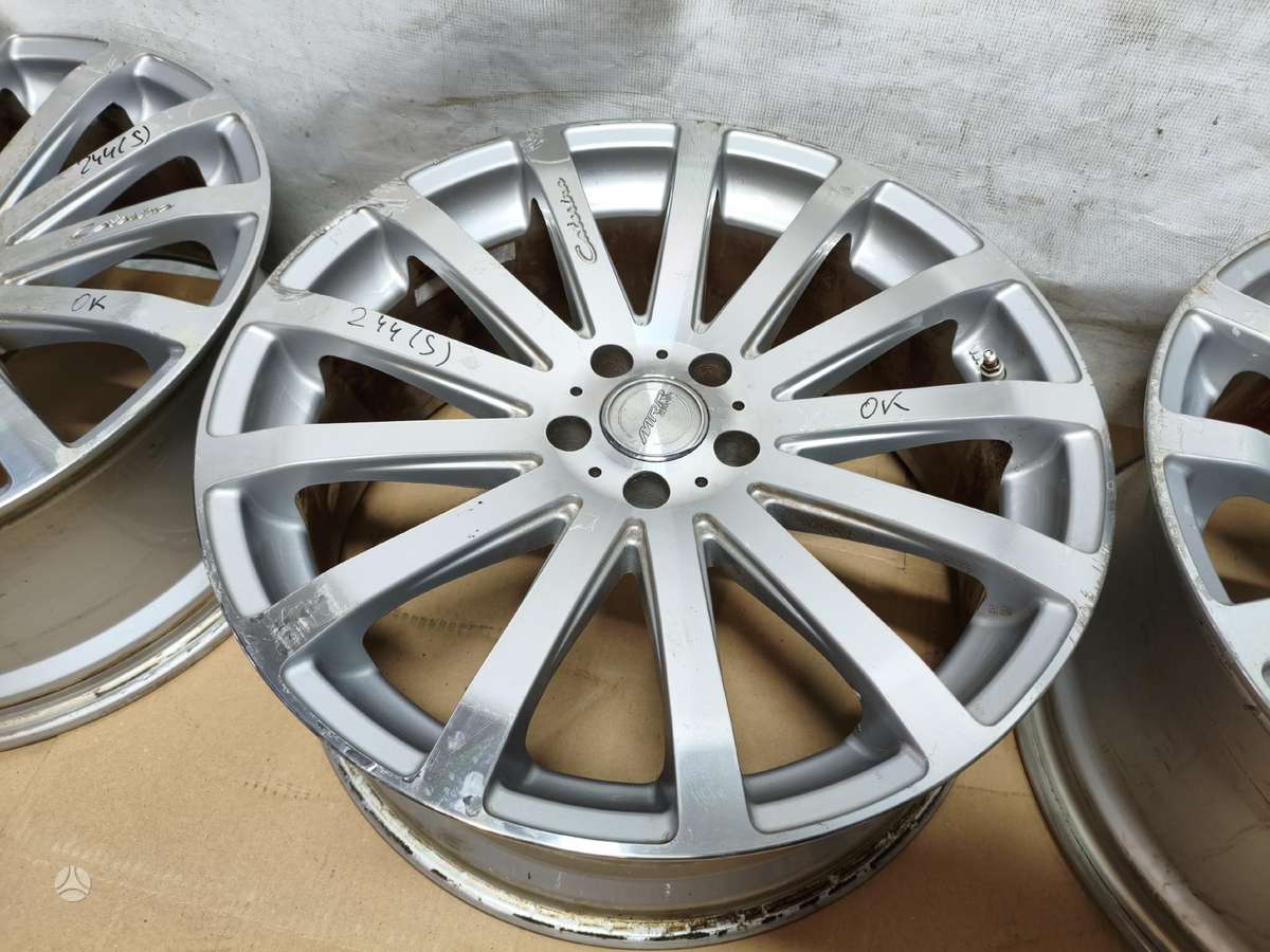 Audi A8 D3, lengvojo lydinio, R20