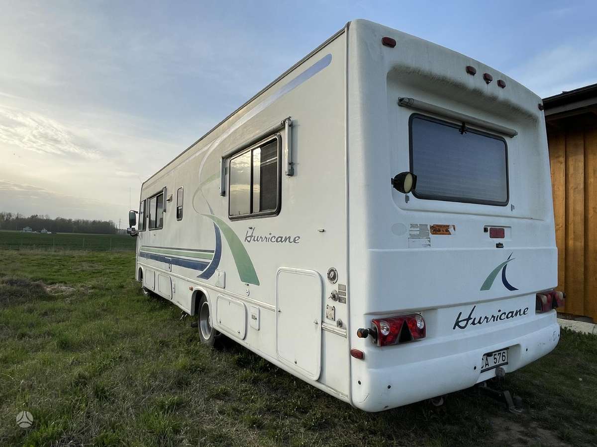Ford Thor hurricane, campers