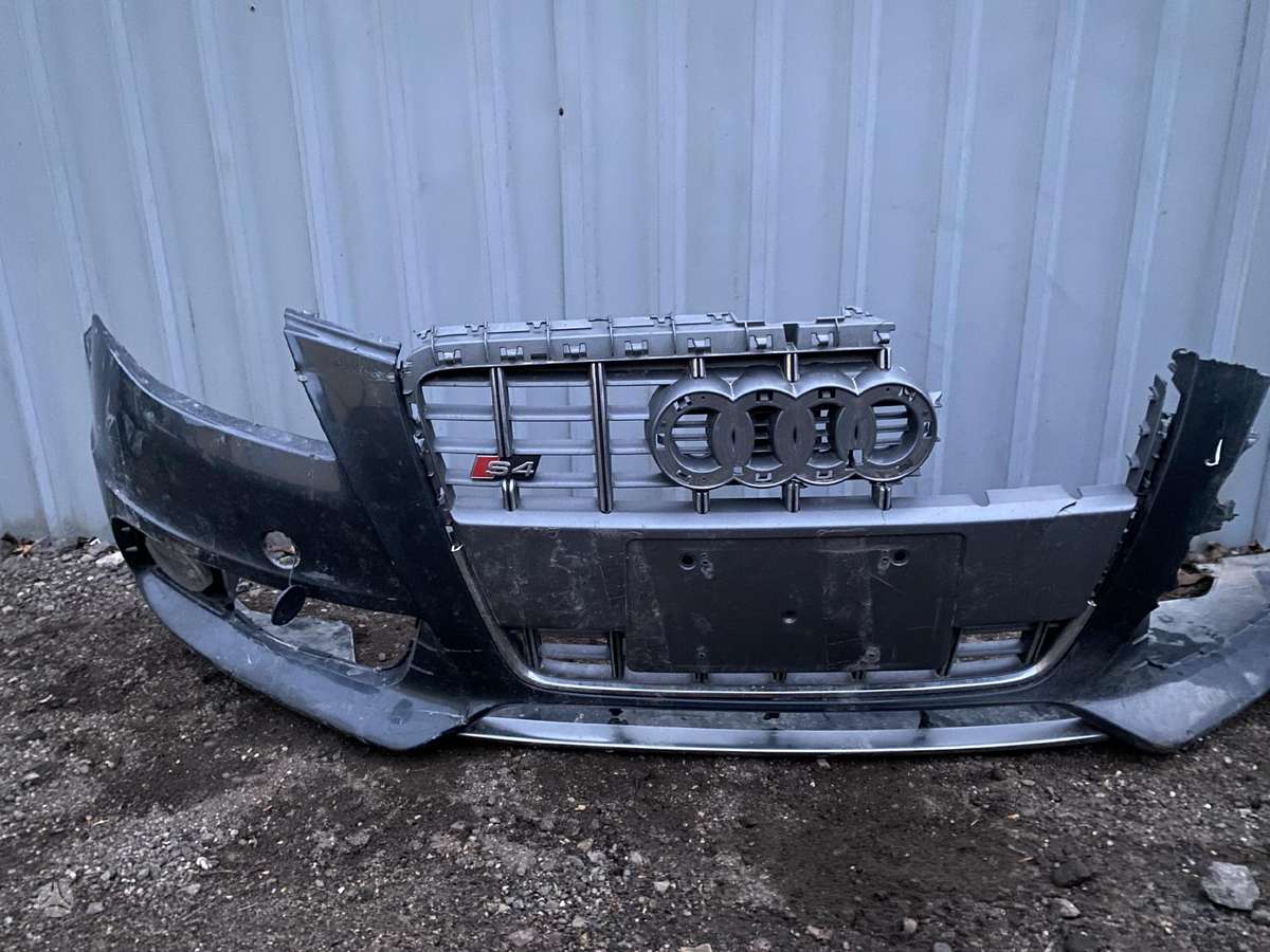 Audi A4 детали кузова