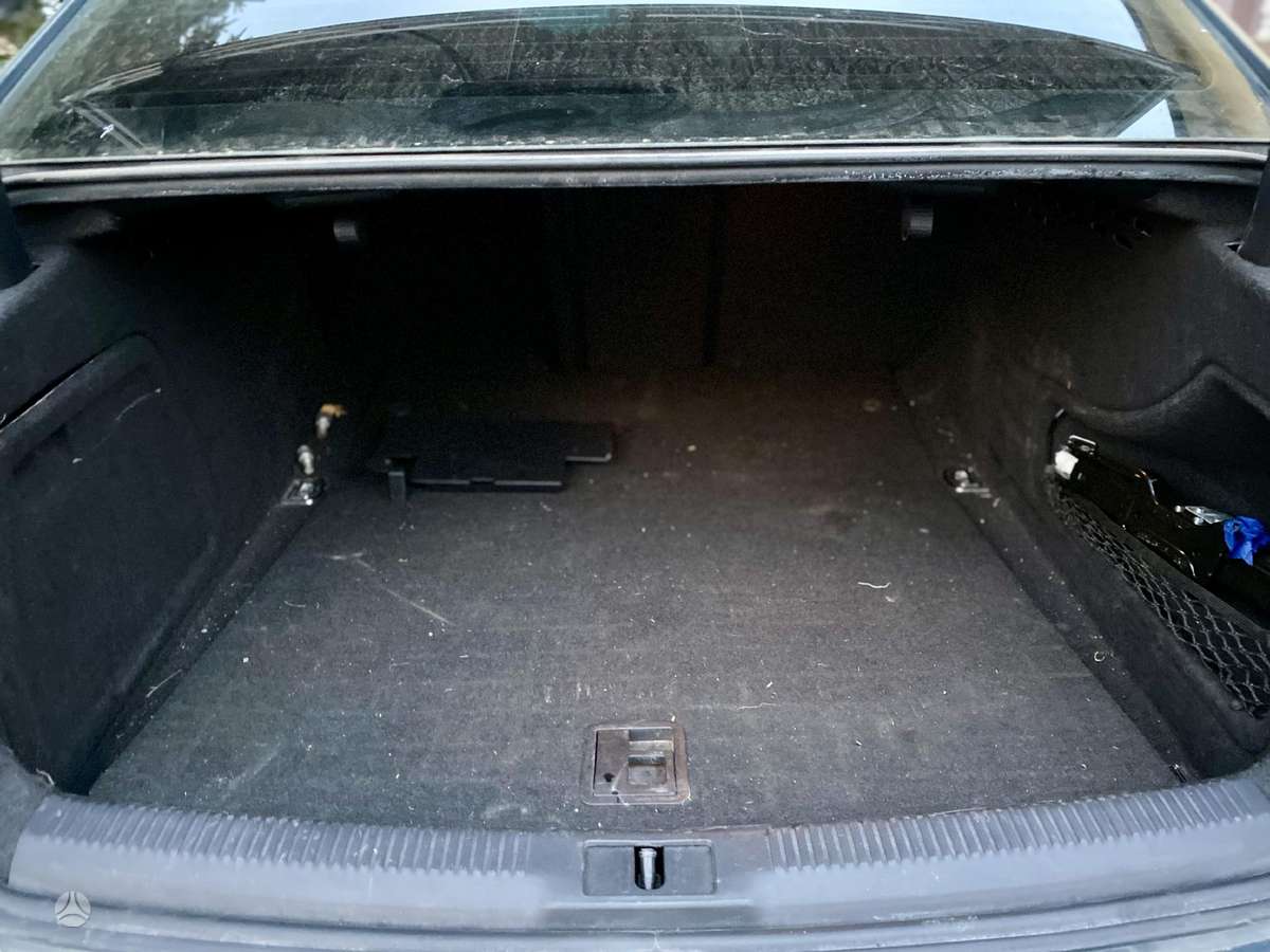 Audi A4 virsbūves detaļas