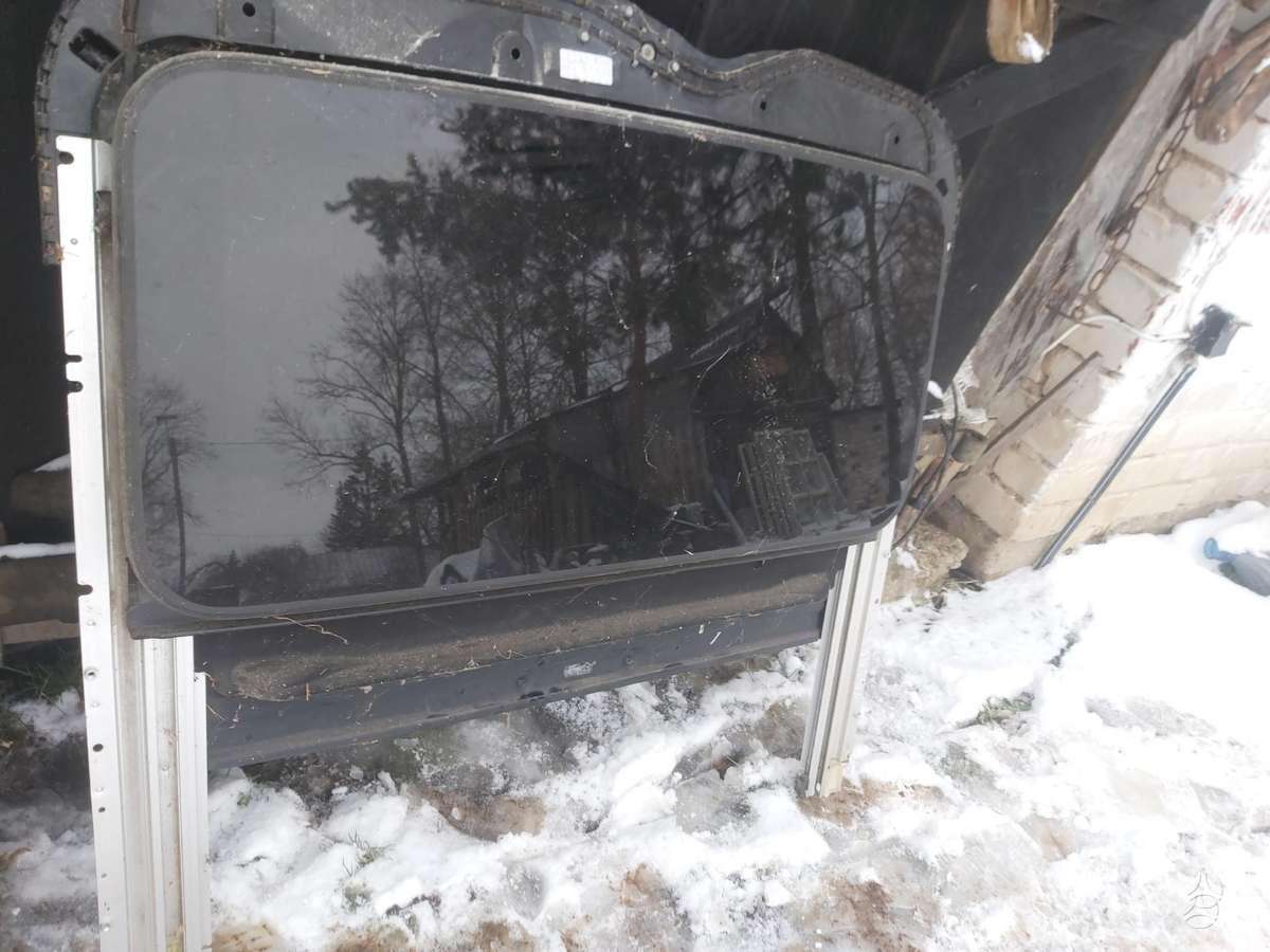 Nissan Navara durys, stoglangis